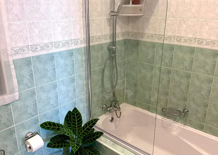 Apartamento Lovely Next To The St Paul's Bay