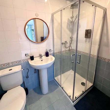 Apartamento Lovely Next To The St Paul's Bay